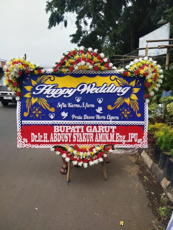 Bunga Papan Garut Happy Wedding