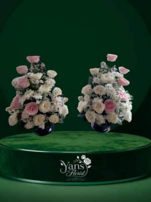 bunga meja florist garut Bunga meja Garut dari Yans Florist dengan rangkaian mawar segar dan vas elegan